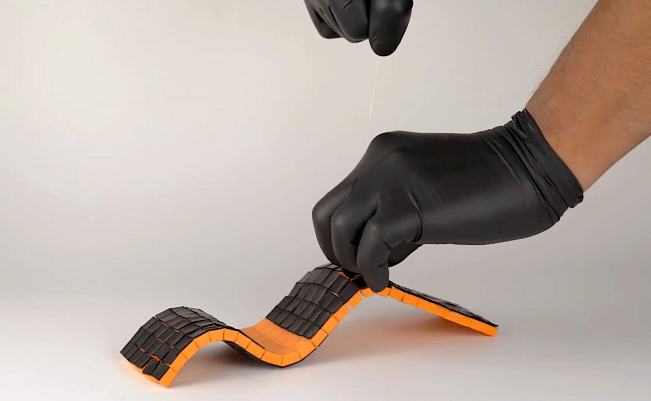 Scientists create material that turns into anything with the pull of a string