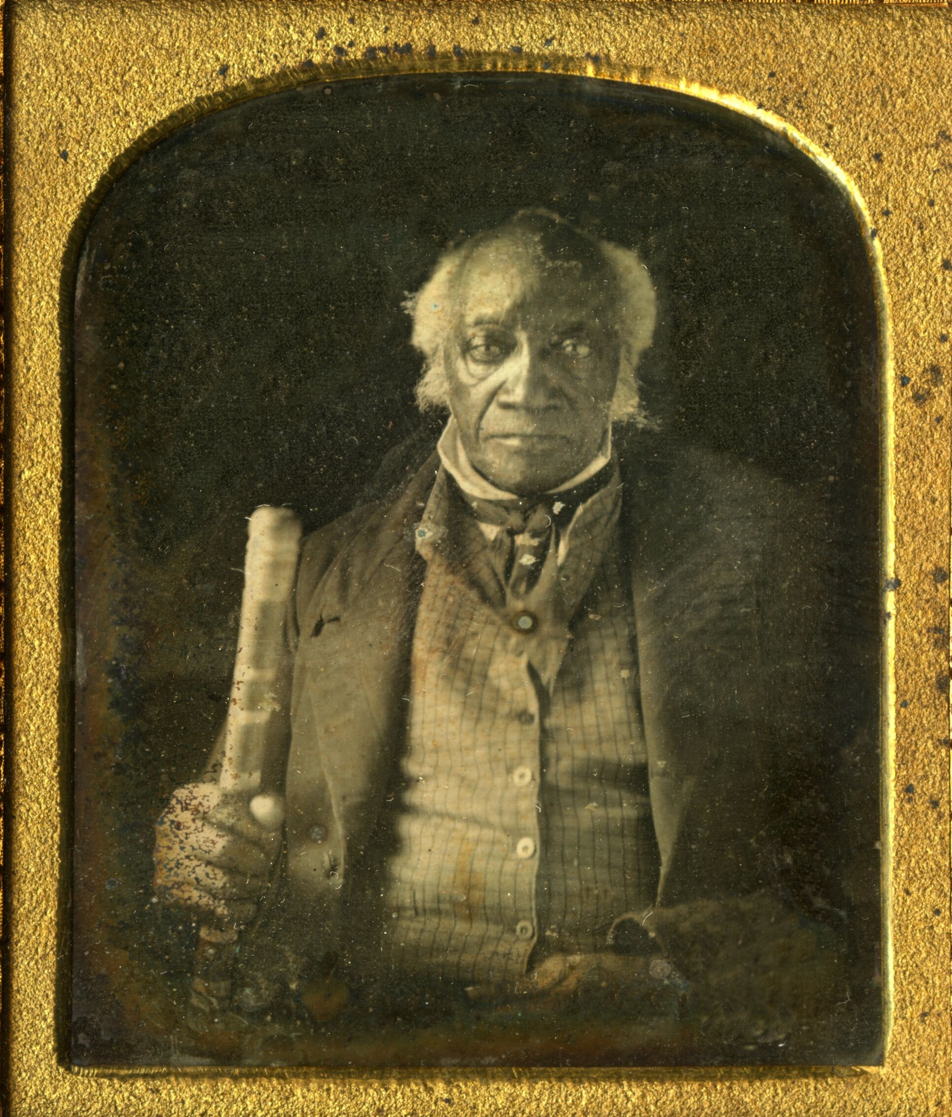 The first selfie, the first person photographed and eyes that saw the French Revolution