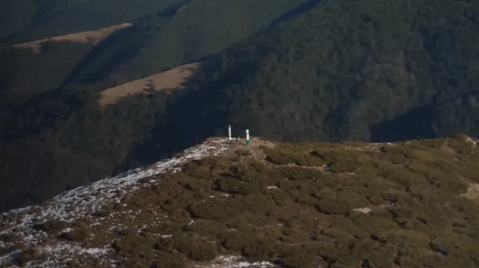 "No one wants peace": Ukrainian men risking death to avoid the front line