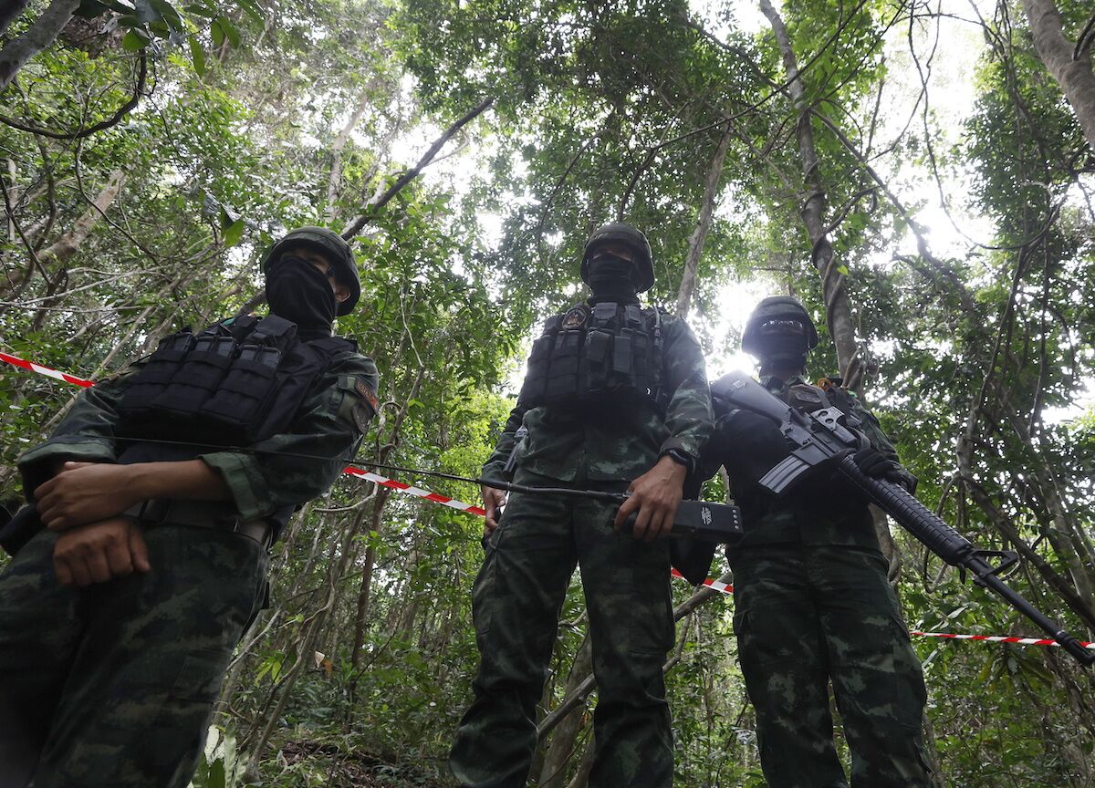 Immediate ceasefire between Cambodia and Thailand