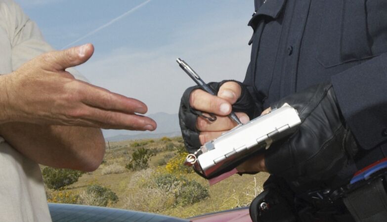 The fine evasion scheme is growing: giving someone else's name is a crime