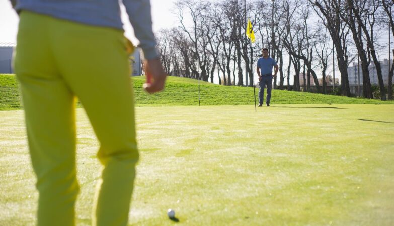 Vacations just for men – who even leave their wedding rings at home