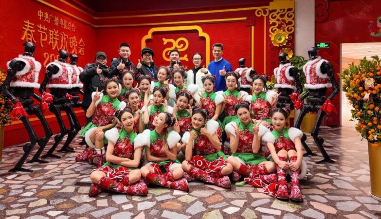 Chinese government fed up with the craze for robots that do nothing — and all in the same way