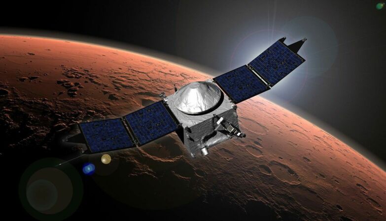 NASA loses contact with Maven, a probe that has been orbiting Mars for 11 years