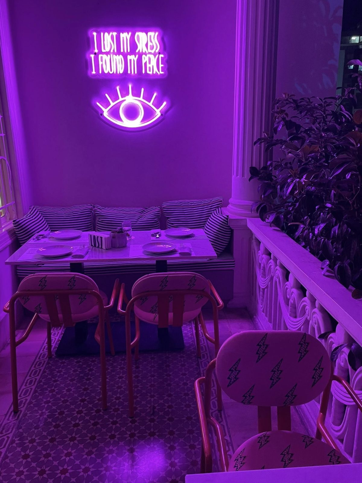 Lebanon: "They are jealous that we insist on having a good time"