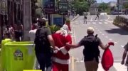 Santa Claus is arrested after shoplifting and video goes viral on social media