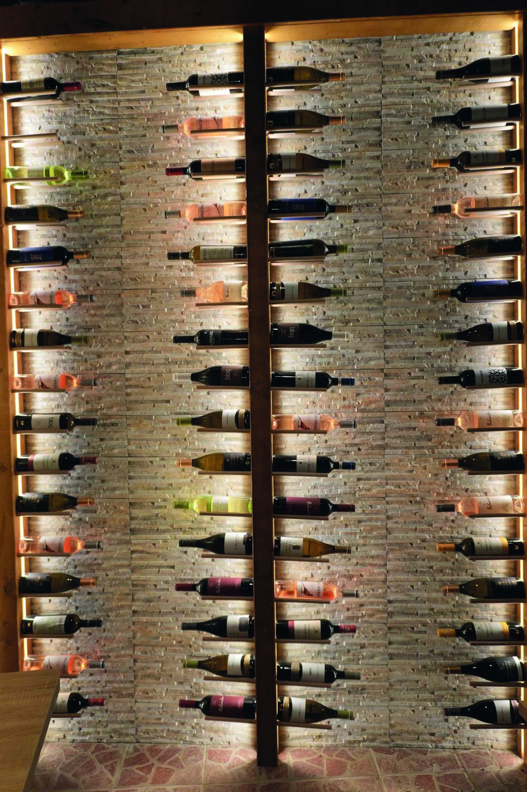 Zurrata & Sakana: two flavors, one house in Santa Luzia