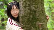 Why are so many young people in China hugging trees?