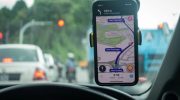 Waze starts testing display of traffic lights in navigation