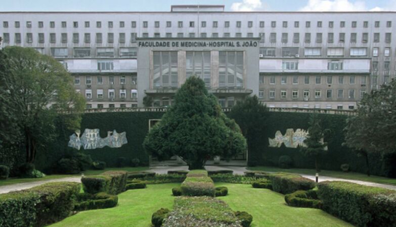 Harassment at FMUP: there was no evidence, teacher is no longer suspended