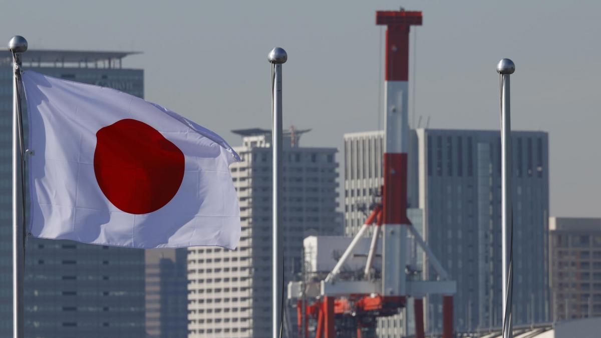 A 7.6 magnitude earthquake shakes northern Japan and activates a tsunami warning