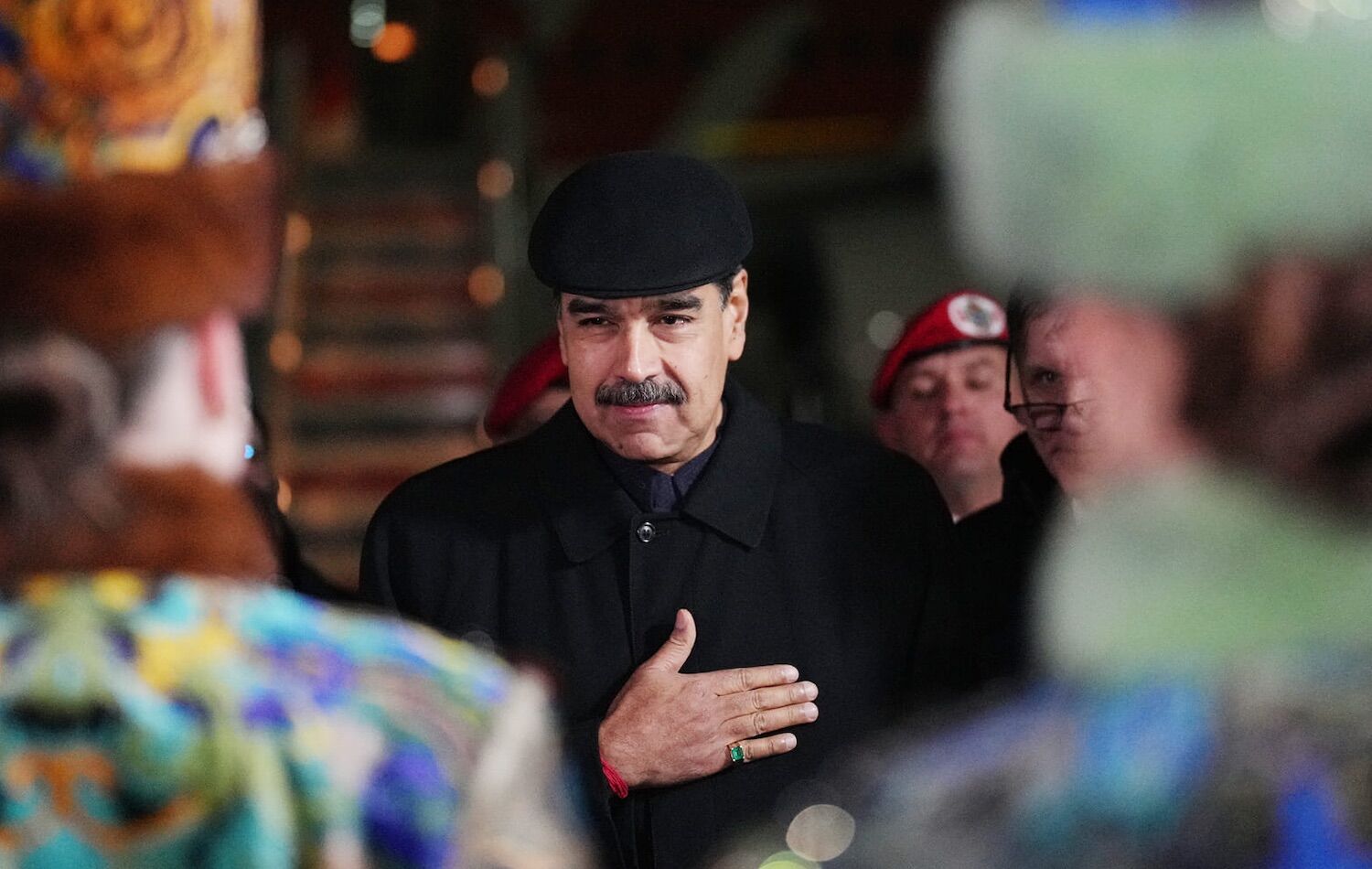 “He’s completely alone.” Why do China and Russia seem to have abandoned Maduro?