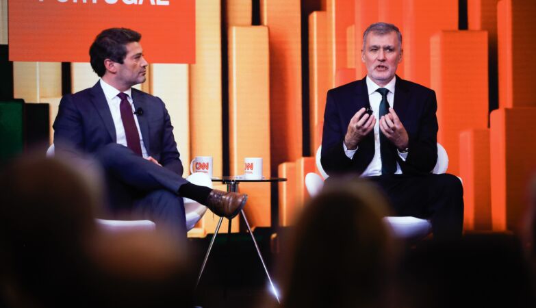 What does Article 288 of the Constitution say, which was so defended in the Ventura-Gouveia e Melo debate