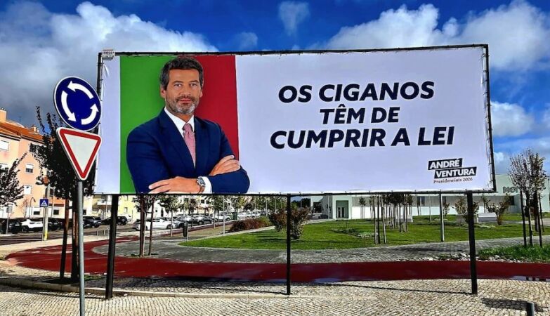 Court orders Chega posters about gypsies to be removed. “Fostering hate”