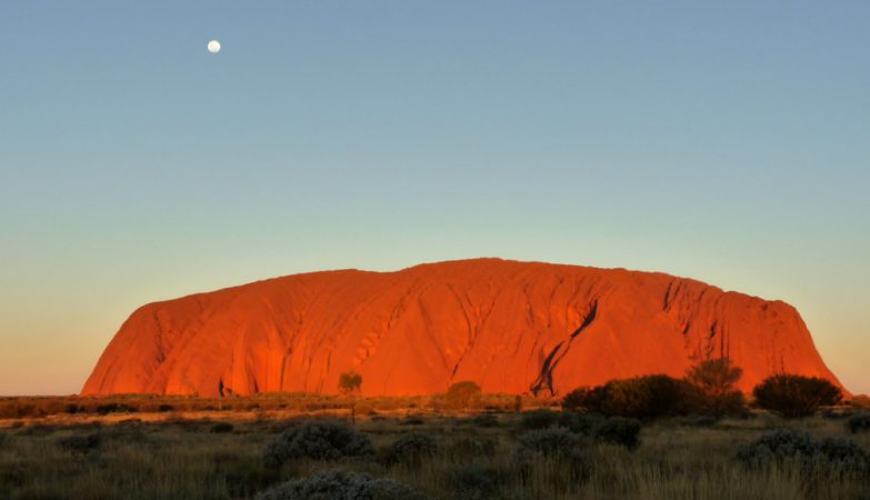 What is the biggest rock in the world?