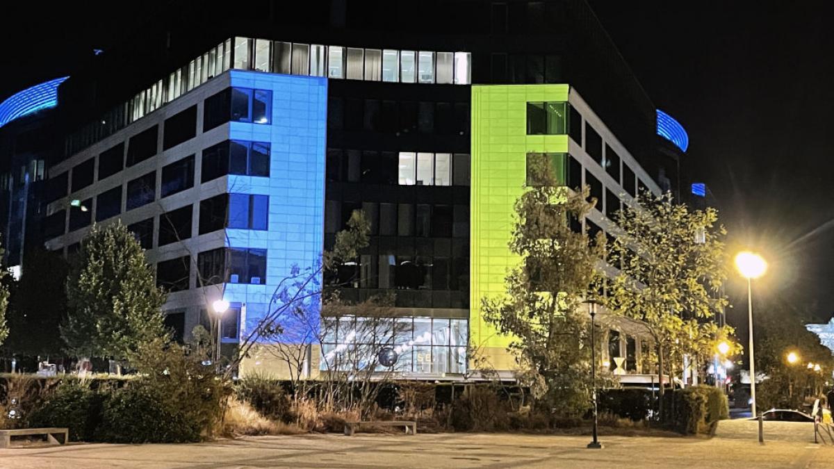 Three arrested after searches at the Foreign Action Service and the College of Europe for alleged fraud