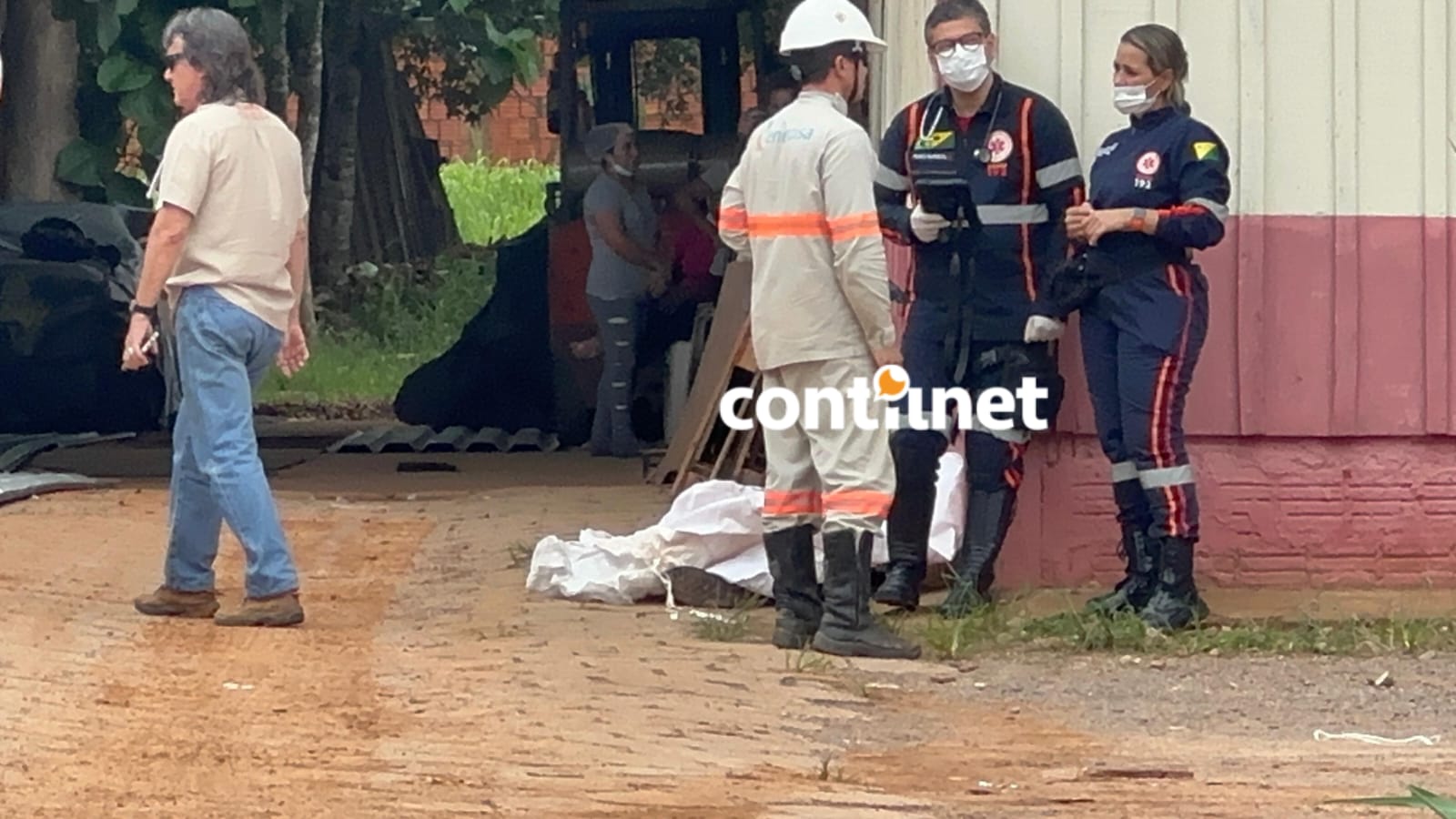 Worker dies after being electrocuted while working at a company on the banks of BR-364