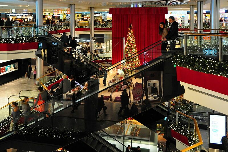 Christmas shopping “hijacks” your brain. Here's how you can control