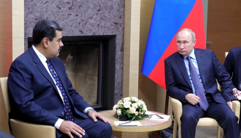 “He’s completely alone.” Why do China and Russia seem to have abandoned Maduro?