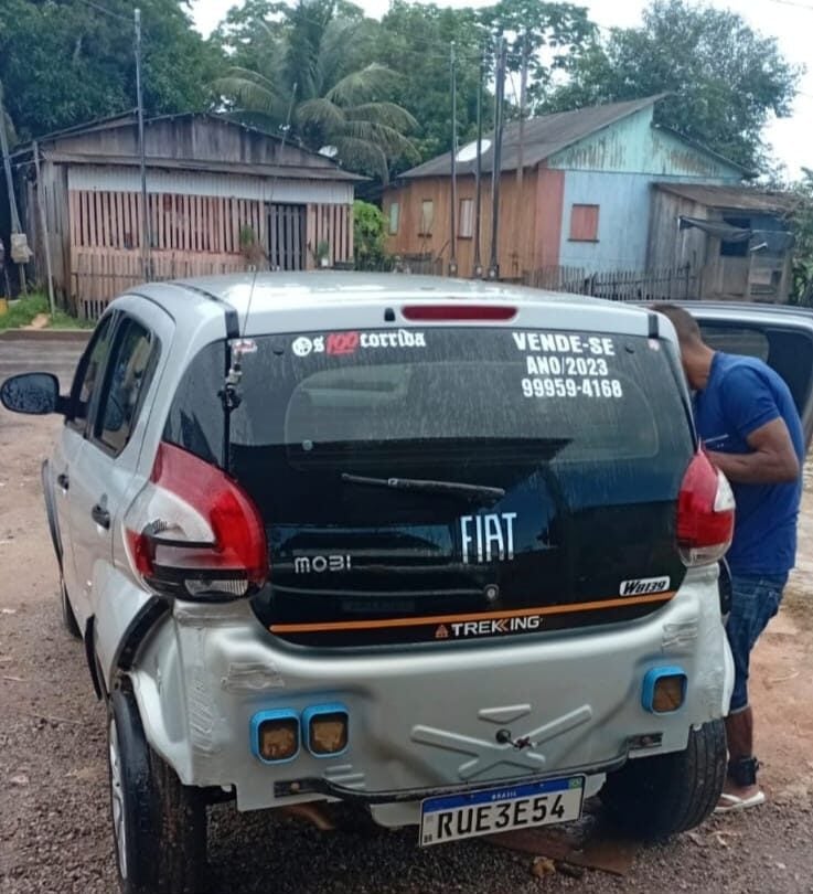 App driver is arrested and has car stolen during race in the interior of Acre