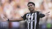 Rony vai permanecer no Atlético-MG? O que mudou na situação do atacante? image