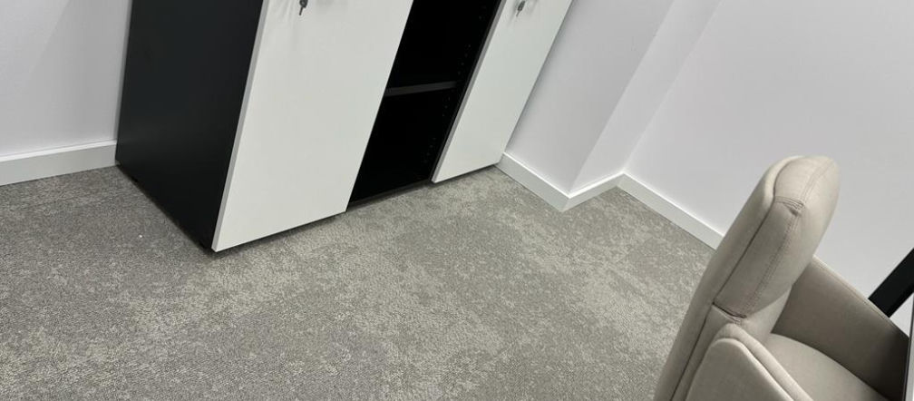 Metal wardrobe in a cloakroom, warehouse and office - durability, practicality and aesthetics