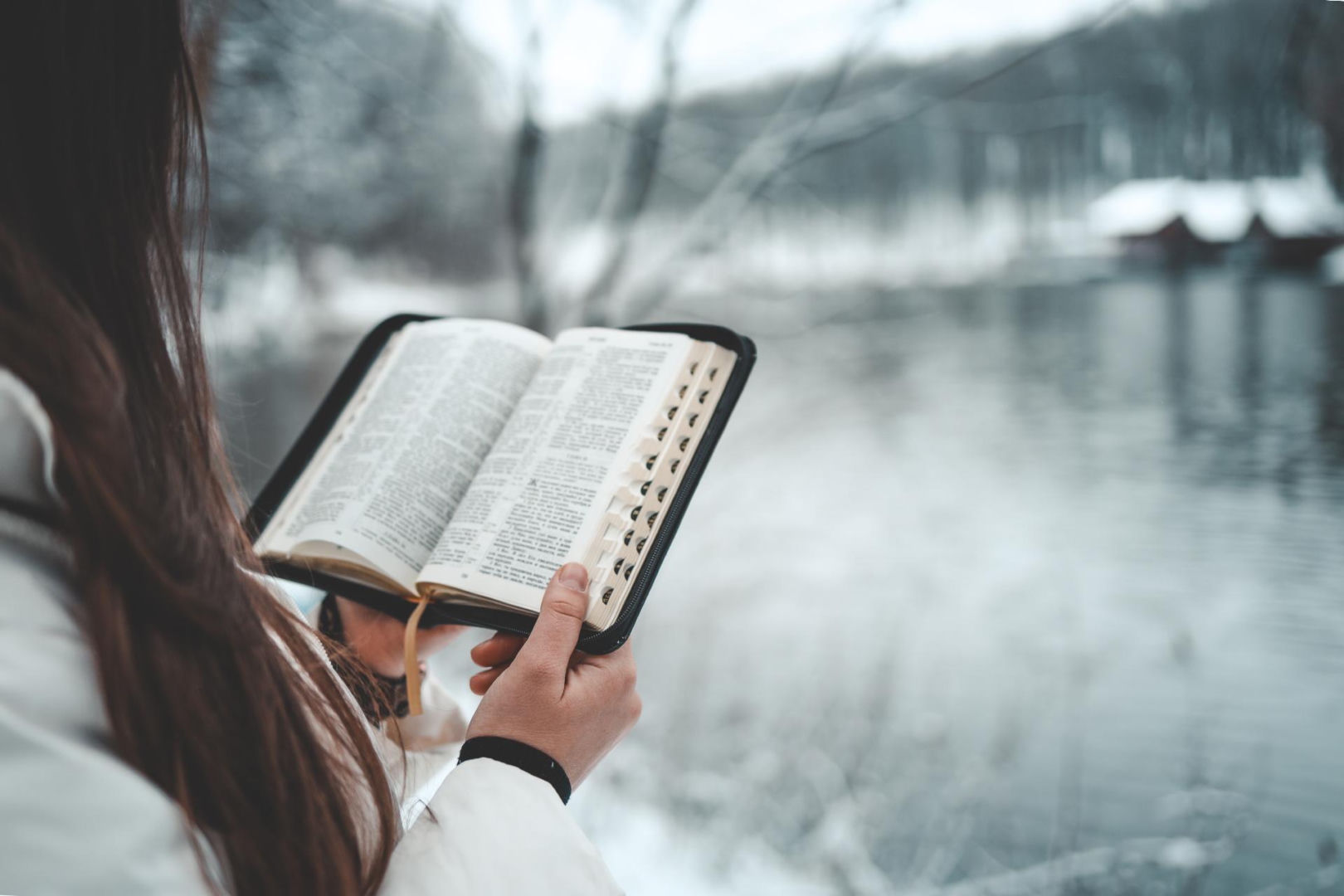 Advent 2025 Beautiful Advent songs for everyone. You will prepare your heart and soul for Christmas 2025