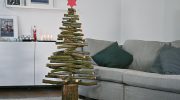 Christmas Don't buy - do it yourself! How to make a wooden Christmas tree?