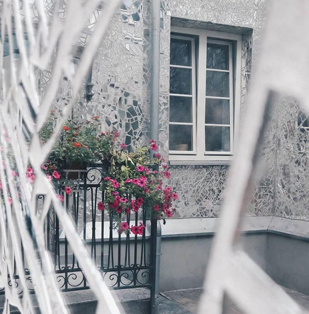 Small and large journeys Like a romantic street in Italy, and yet in Poland. Is this the most beautiful tenement house in Europe?