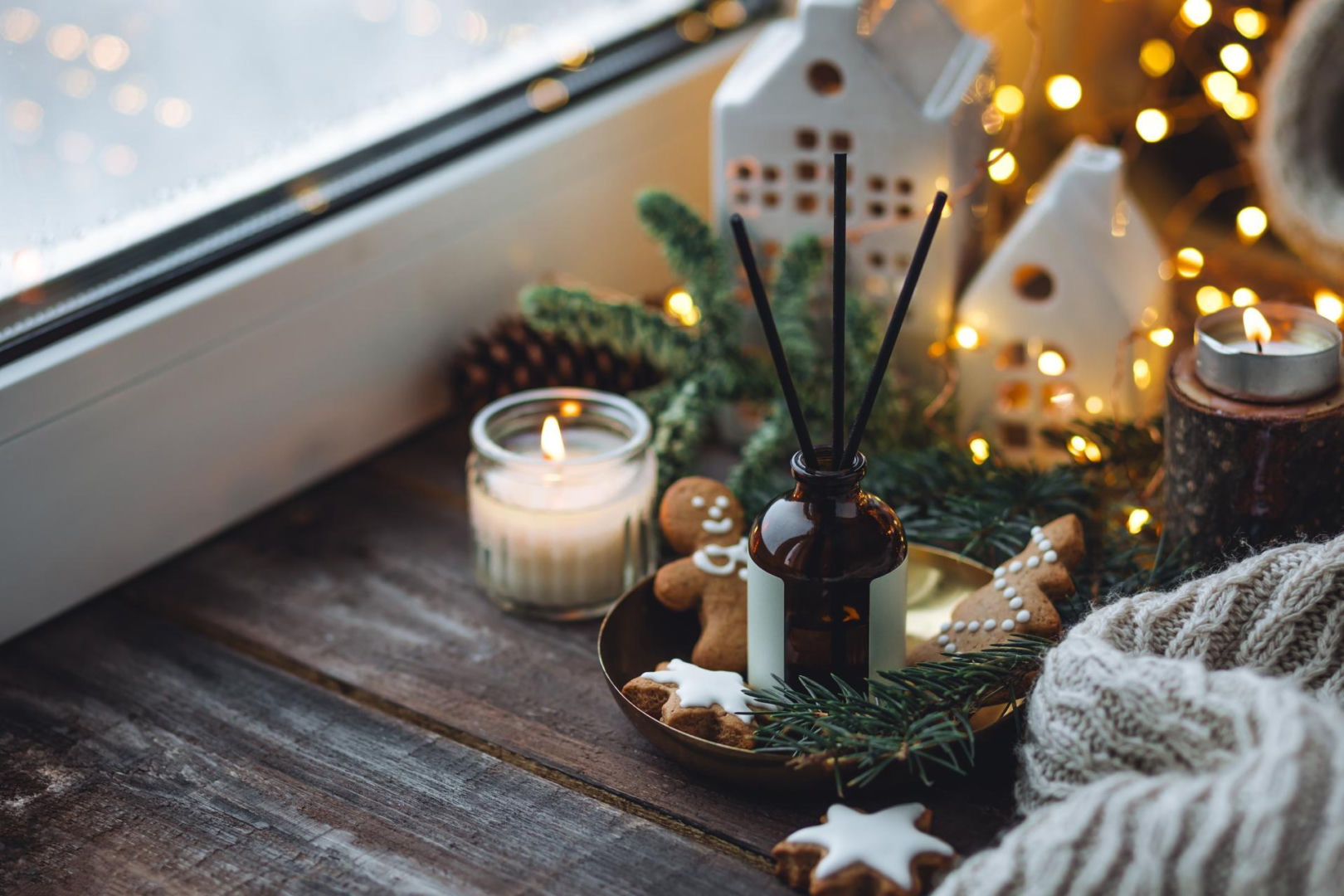 Christmas aromas Squeeze, add 4 tablespoons and place on the table in the living room. The Christmas scent immediately spreads throughout the apartment. A scent for your home for the holidays