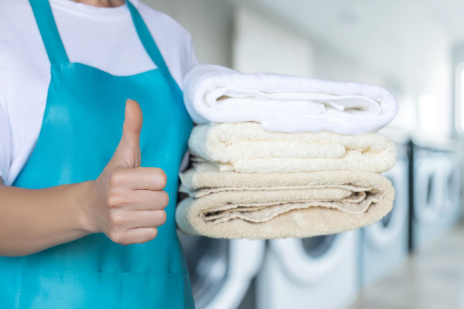 Washing towels I give my white towels a salt bath! I learned the recipe in Greece. The towels regain their former whiteness and become as soft as down