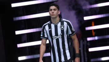 Jair Cunha no Flamengo? Veja chance de ex-Botafogo jogar no Rubro-Negro image