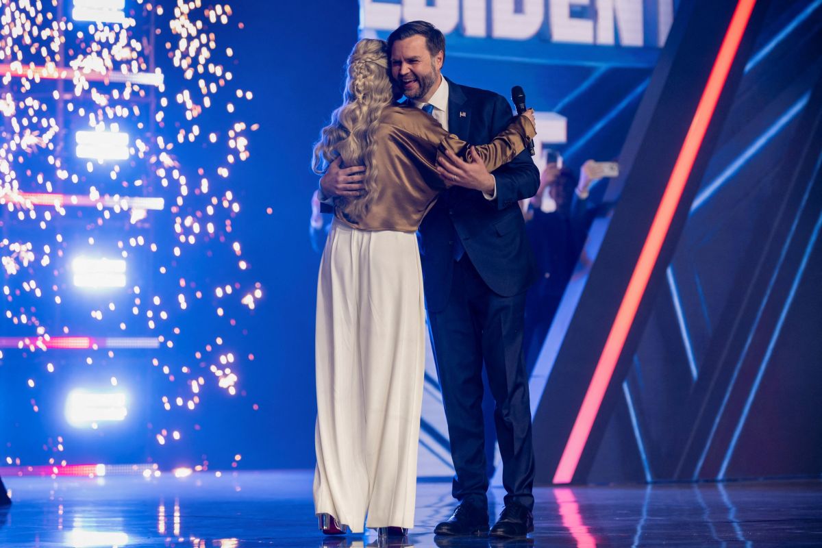 Erica Kirk: From Mourning to Power - MAGA's New Power