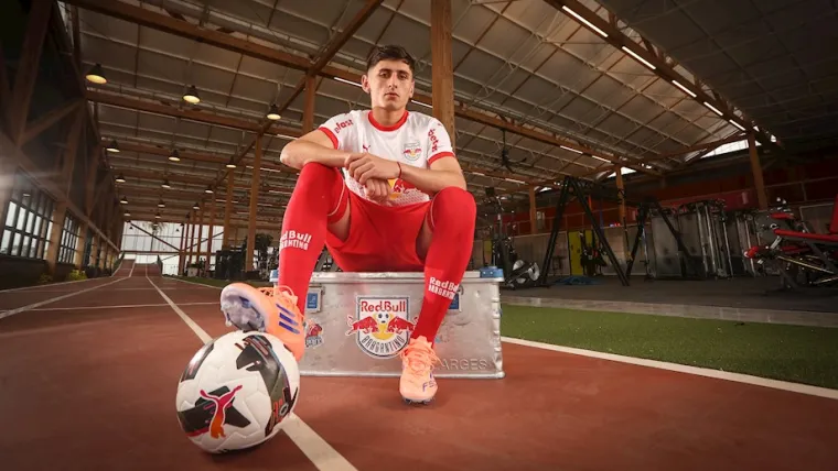 Quem é Nacho Sosa, ex-Peñarol e novo reforço do Bragantino? image