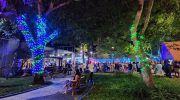 Christmas decoration brings life to the city center and makes Rio Branco busier