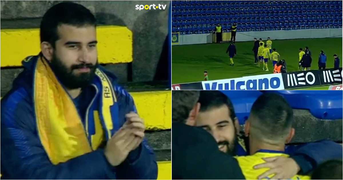 Arouca squad embraced the only fan who went to São Miguel Stadium to support the team