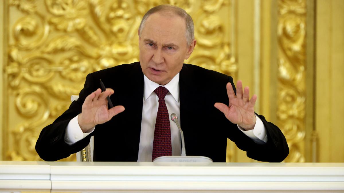 Putin's right-hand man stops hinting and points to this NATO country: "Legitimate target for Russian armed forces"