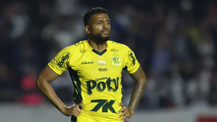 Reinaldo vai sair ou ficar no Mirassol? A situação de contrato e futuro image