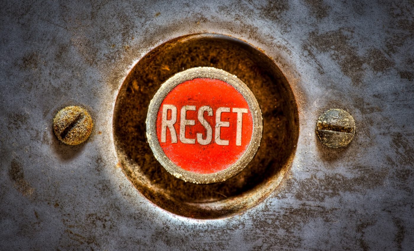 RESTART for 4 signs! Saturn is out of retrograde, the last karmic lessons are being taught!