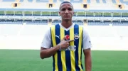 Quem é Rodrigo Becão, zagueiro do Fenerbahçe alvo de Fluminense e Bahia? image
