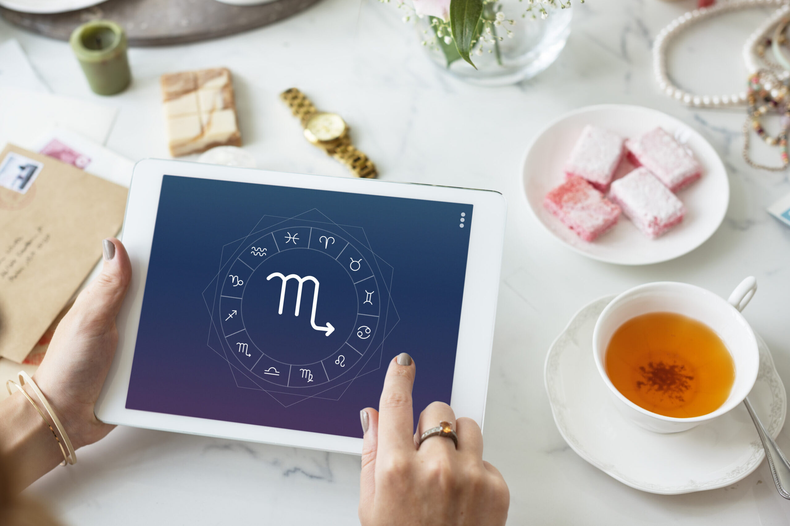 Stars aligned: find out what New Year's Eve will be like for the different signs