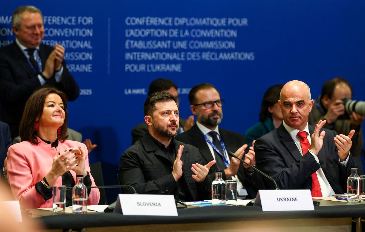 Πόλεμος στην Ουκρανία: Πυκνές εξελίξεις για ειρήνη, παγωμένα κεφάλαια και κυρώσεις