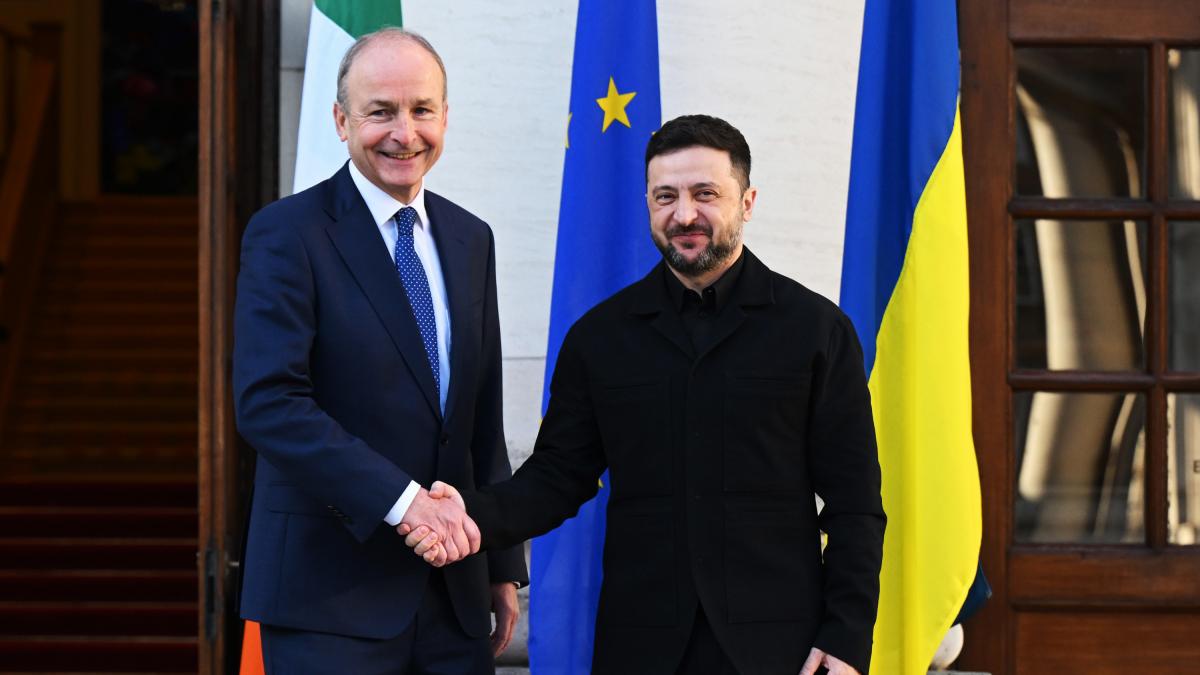 Zelensky considers "serious" the measures proposed by the US to achieve peace in Ukraine with a "dignified" ending