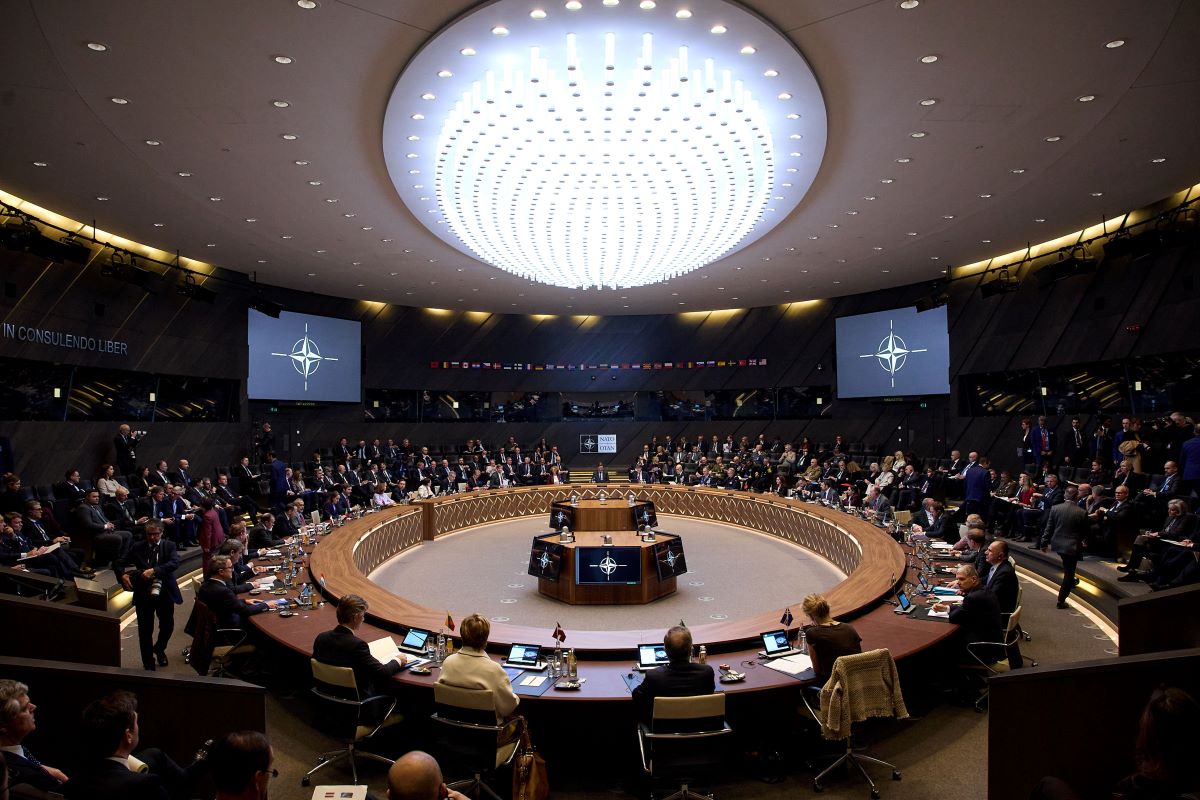 Σύνοδος ΥΠΕΞ του ΝΑΤΟ στη σκία της συνάντησης Πούτιν με Γουίτκοφ – Συνεχής ενημέρωση