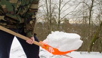 Spread this on the shovel. Clearing snow has never been so easy