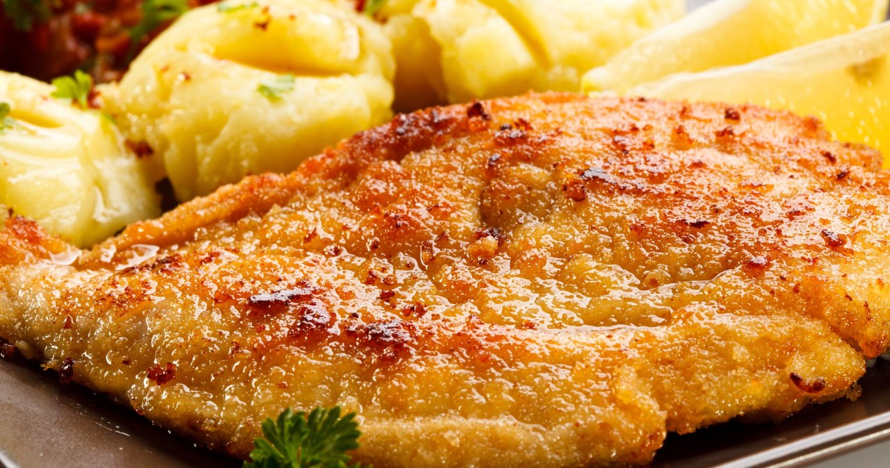​Forget about flour and breadcrumbs. This is the best breading for pork chops