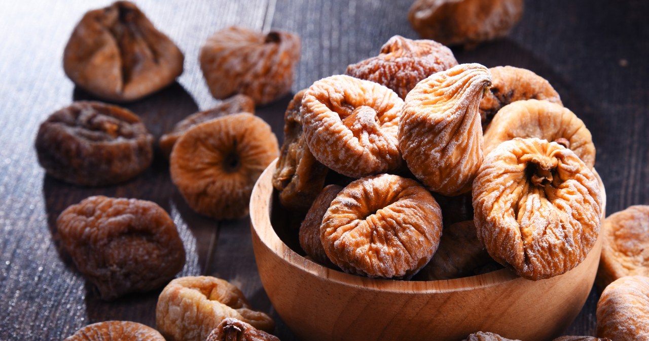 Dried figs are great for our skin