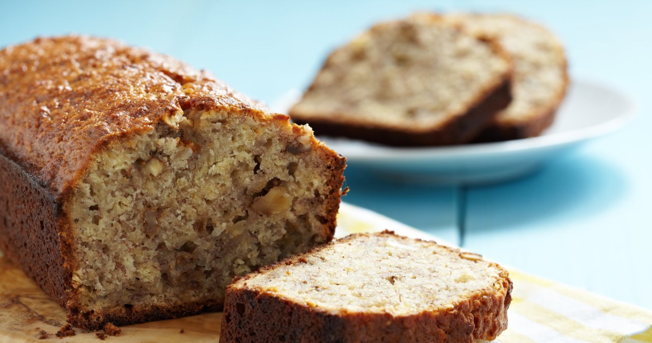 Instead of banana bread, I bake this. It is healthier and tastier