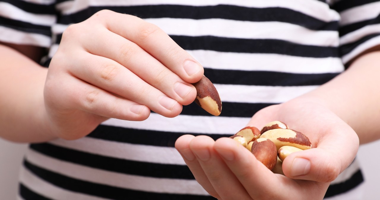 Poles rarely reach for these nuts. This is a mistake, because they are a treasure trove of health