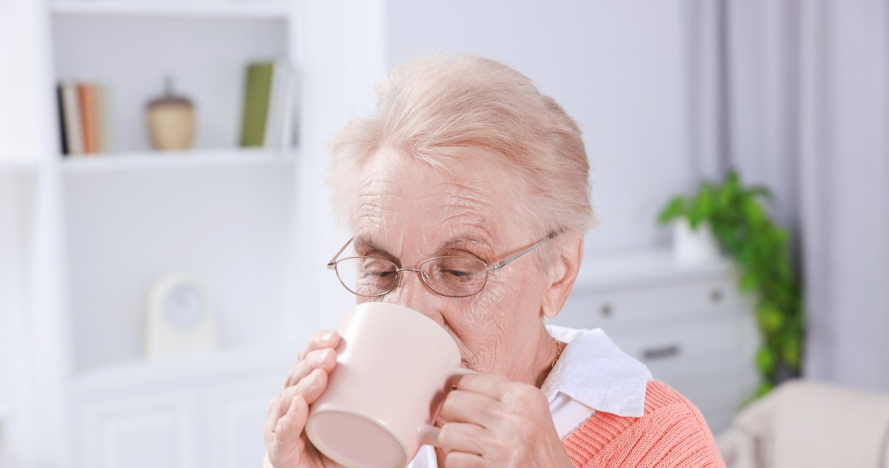 Drink this coffee instead of classic black coffee. It will clean the intestines like a broom and reduce sugar